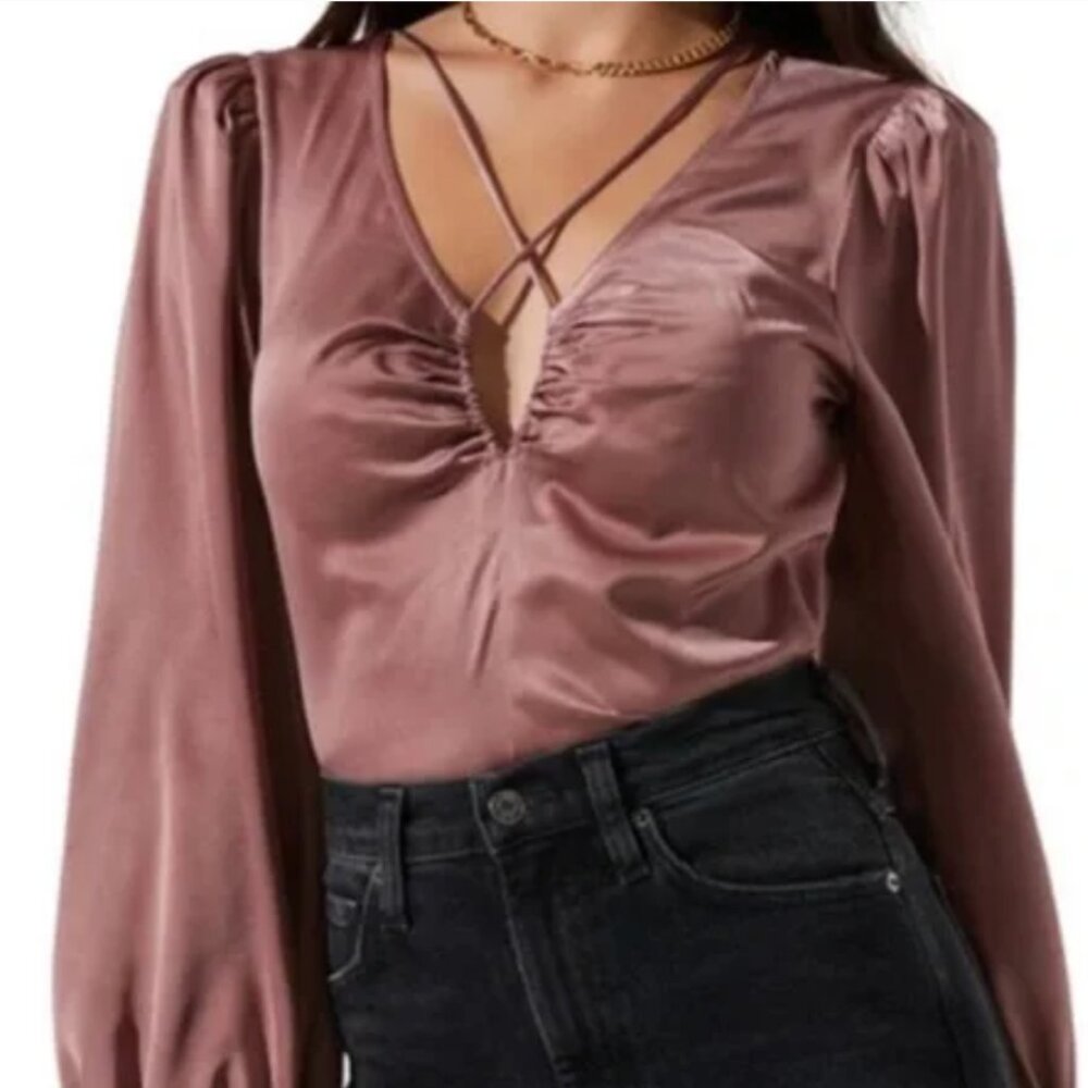 Astr the Label Mauve Blouse Size XS
